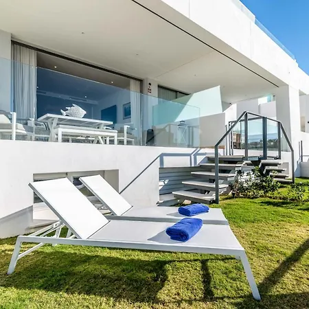 Vacation I Casa Isabel, Private Pool With Infinity Views, Bbq, New Built, Luxury Condo, Location Hébergement de vacances