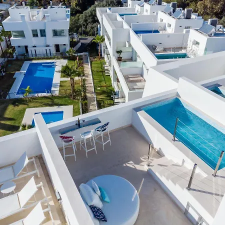 Hébergement de vacances Vacation I Casa Isabel, Private Pool With Infinity Views, Bbq, New Built, Luxury Condo, Location Marbellac