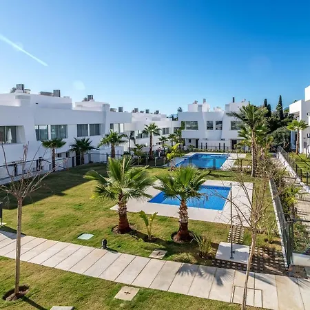 Hébergement de vacances Vacation I Casa Isabel, Private Pool With Infinity Views, Bbq, New Built, Luxury Condo, Location Marbellac